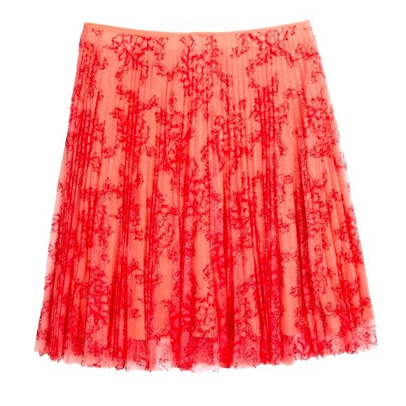 NWOT BURBERRY  children Wilton Pleated Lace Skirt size 6 - Picture 3 of 3